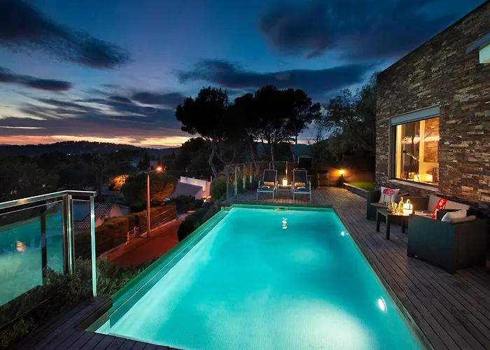 Jimena By Vintage Travel Villa *